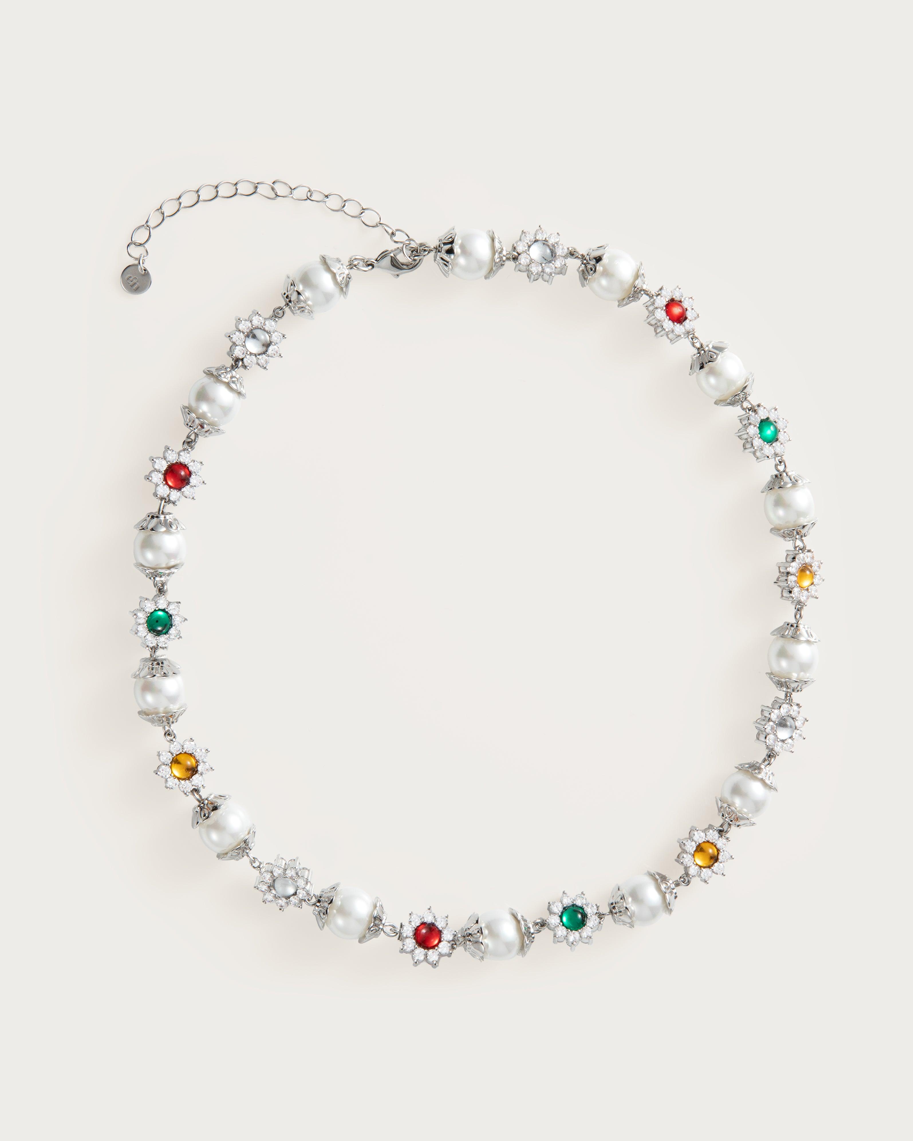 2024.06.07_14252_3b22655f-6622-4d42-8344-16f4b88d82f1 Daisy Pearl Necklace in Silver - En Route Jewelry